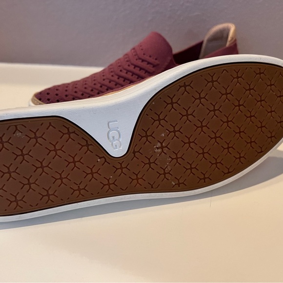 Slip on UGG loafers, size 8. - Picture 3 of 3